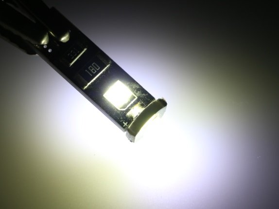 T10 W5W 3x Cree R2 LED Canbus